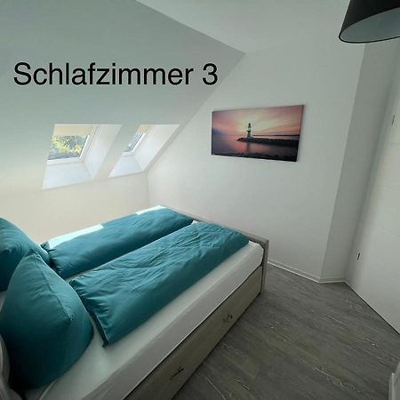 Doppelhaushaelfte Mit Terrasse Villa Elmenhorst/Lichtenhagen Kültér fotó